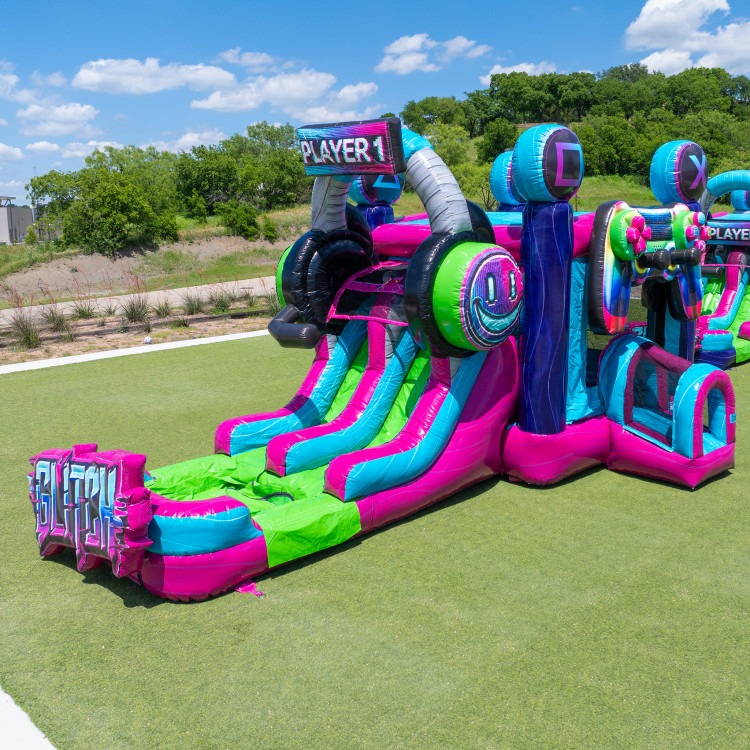Level Up Gamer Bounce house with Dual Slides