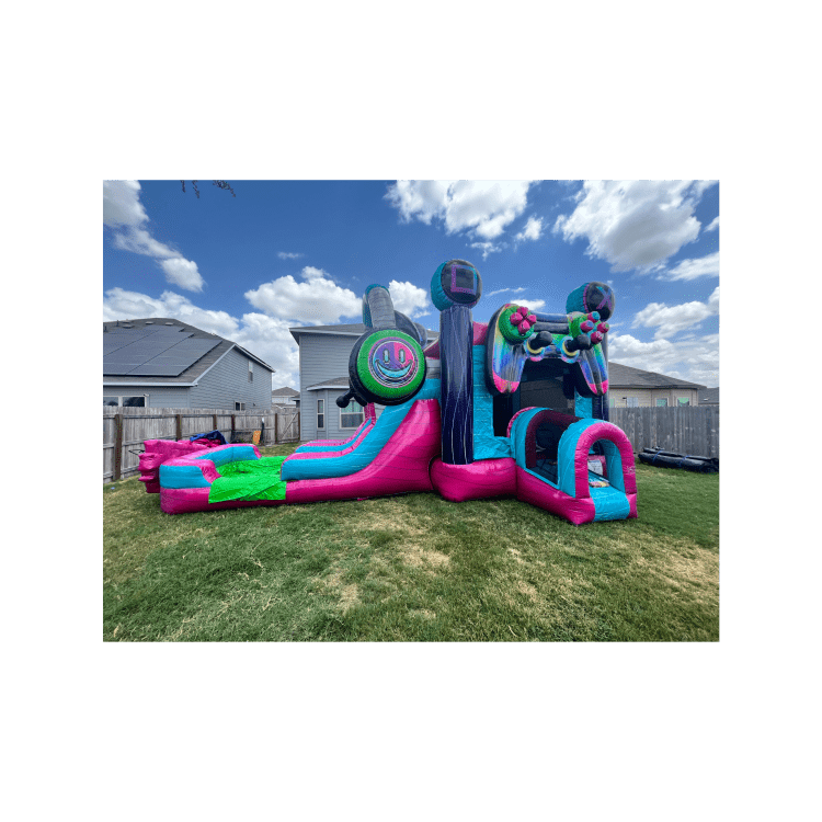 Level Up Gamer Bounce house with Dual Slides